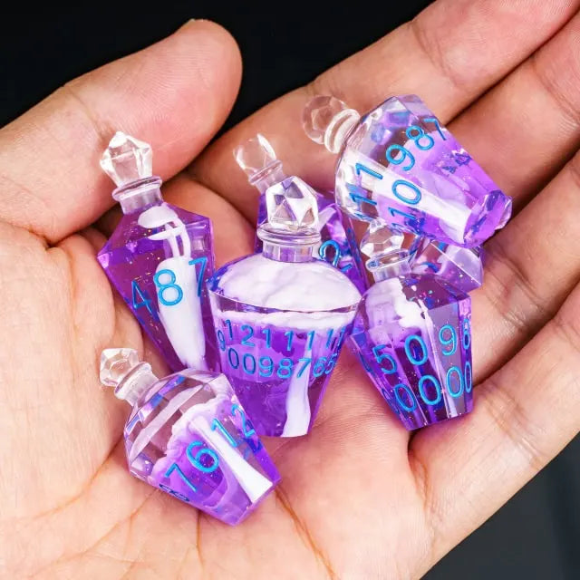 Purple & White Potion Bottle Dice